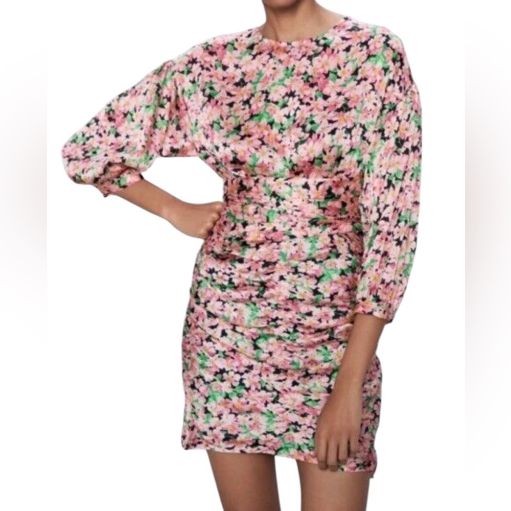 Zara Boho Floral Pink and Green Women's Dress size Small. I#38